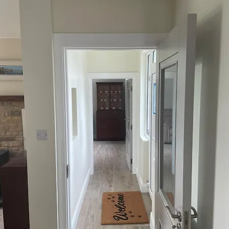 Hébergement de vacances Corrandulla 2 Storey Home-3 Bedrooms