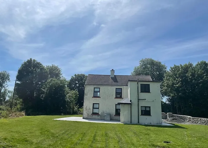 度假居 Corrandulla 2 Storey Home-3 Bedrooms *