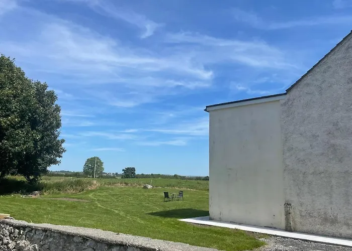 Corrandulla 2 Storey Home-3 Bedrooms * 戈尔韦